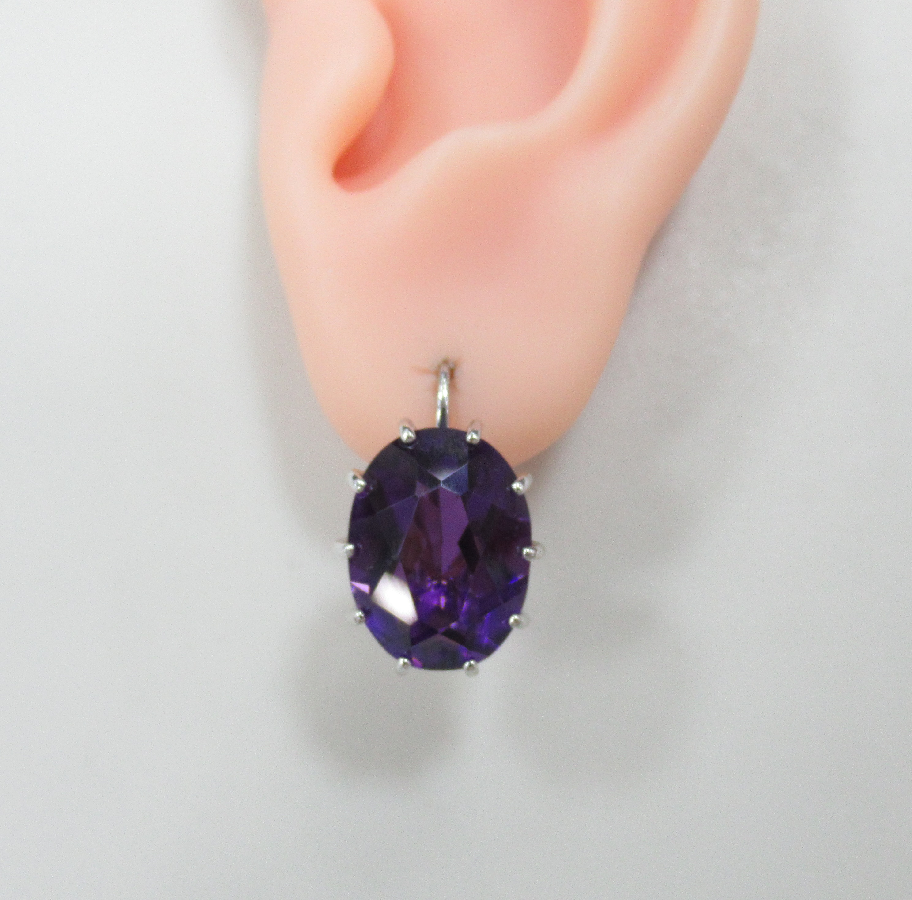 Серебряные серьги с аметистами